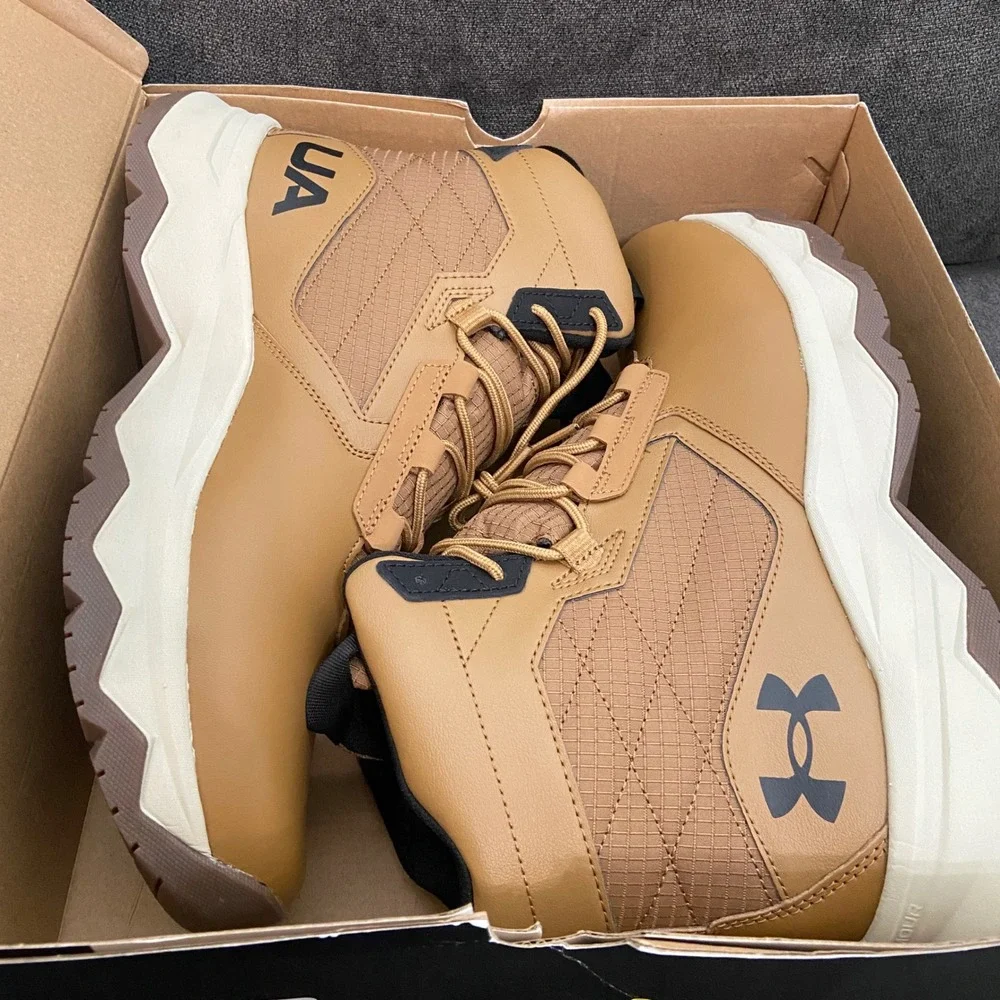 Under Armour Stellar G2 6